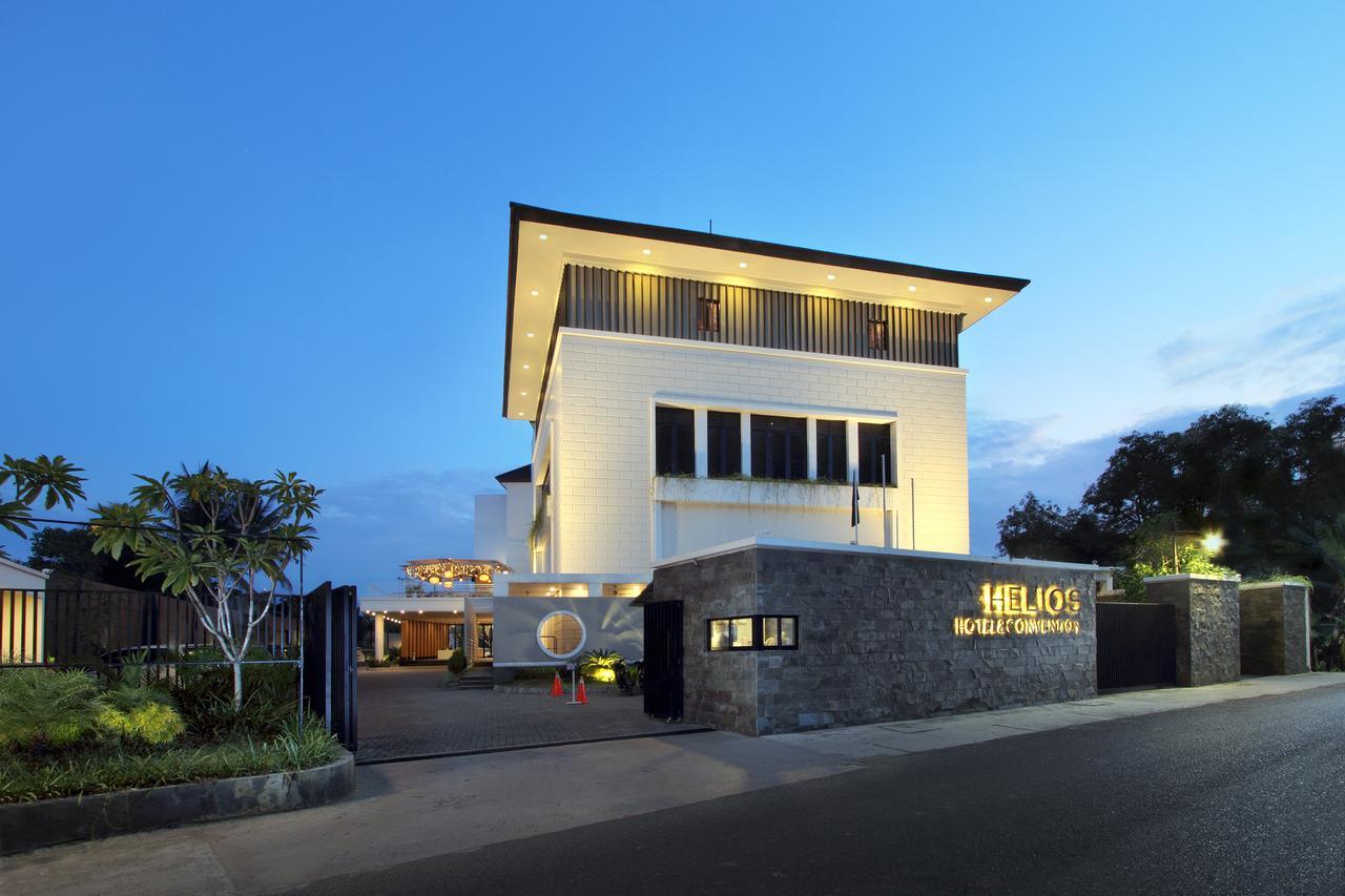 Helios Hotel Bone Watampone Buitenkant foto