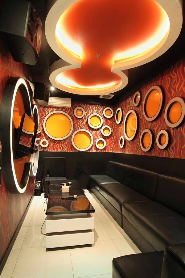 Helios Hotel Bone Watampone Buitenkant foto